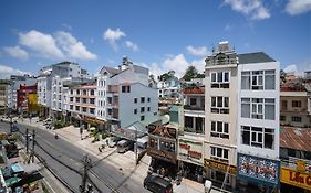 Vuon Xuan Hotel